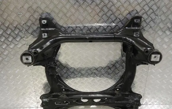 Audi Q7 4M Front subframe 7L0499030T