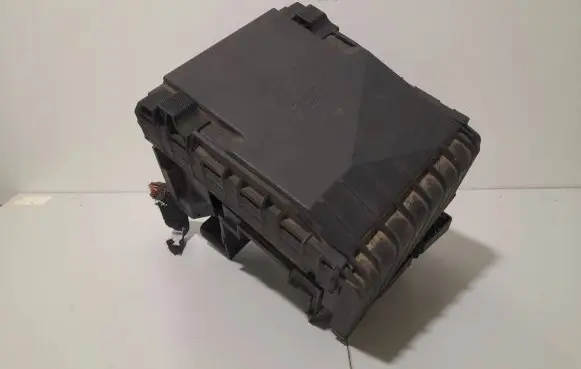 Audi A3 S3 8P Fuse box set 1K0937132F