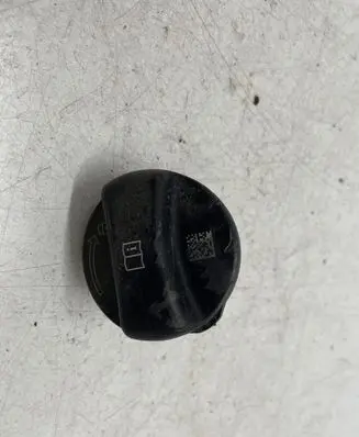 BMW 3 G20 G21 Fuel tank filler cap 7483446