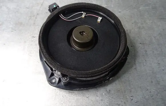 Audi A8 S8 D3 4E Front door speaker GŁOŚNIK DRZWI PRZÓD 4E0035411A AUDI A8 D3