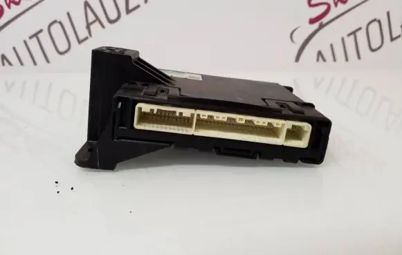 Toyota RAV 4 (XA30) Comfort/convenience module 8865042230 1776002673