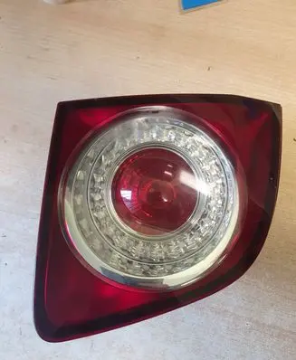 Volkswagen Golf Plus Tailgate rear/tail lights 5M0945093A 964962 17305