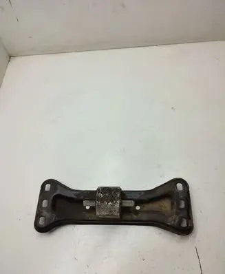 Mercedes-Benz C W204 Gearbox mounting bracket A2042422501