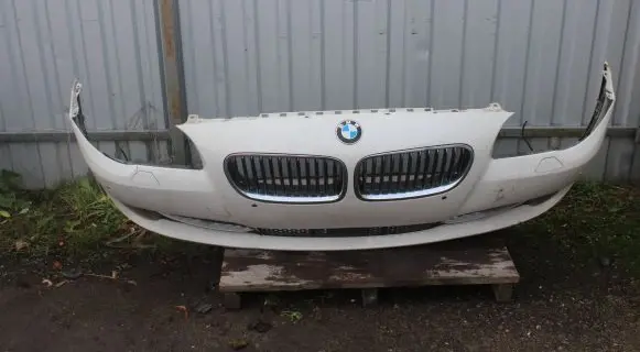 BMW 5 F10 F11 Front bumper 7285964