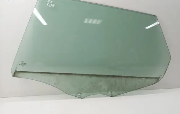 Peugeot 508 Rear door window glass