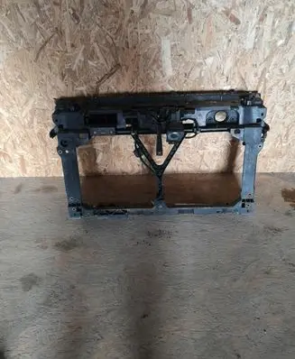 Mazda 3 II Radiator support slam panel