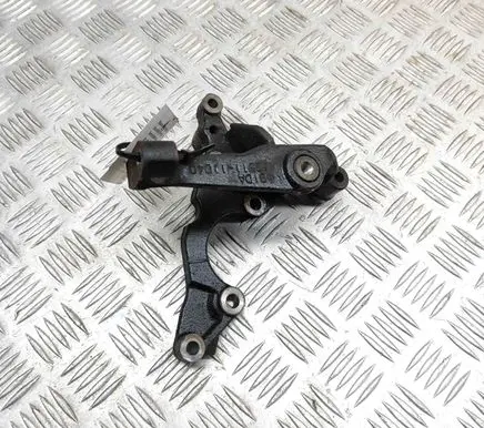 Toyota Land Cruiser (BJ70) Power steering pump mounting bracket 1251111040
