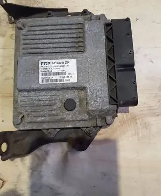Opel Combo C Engine control unit/module 55194015zf 6az625fag