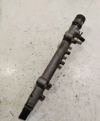 Toyota Yaris Fuel main line pipe 238100N021 0445214133