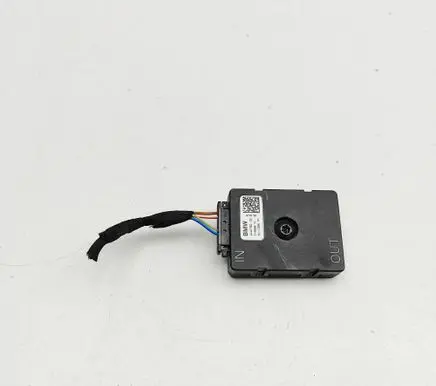 BMW iX Aerial antenna filter 9442782