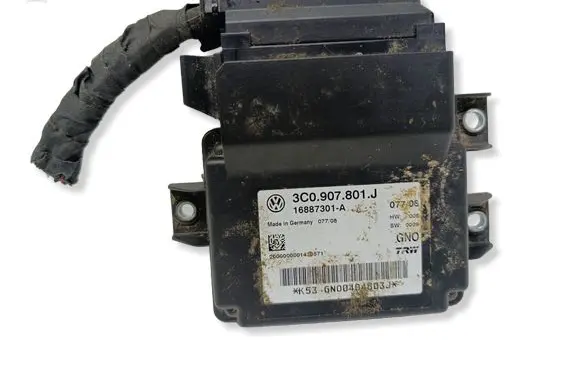 Volkswagen PASSAT B6 Hand brake control module 3C0907801J