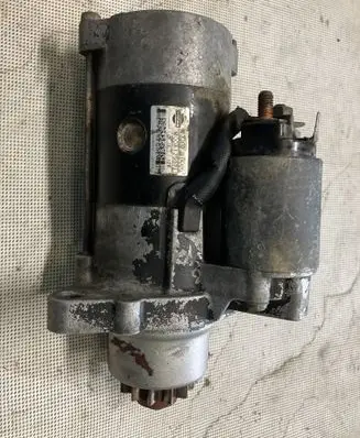 Nissan Almera N16 Starter motor 23300WD000 M008T75371