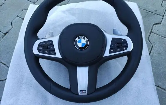 BMW 2 G42 Steering wheel 8746690