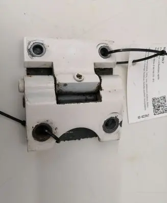 Mercedes-Benz S W116 Front door upper hinge