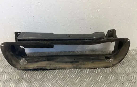 Volvo V50 Air intake duct part 7M519E635