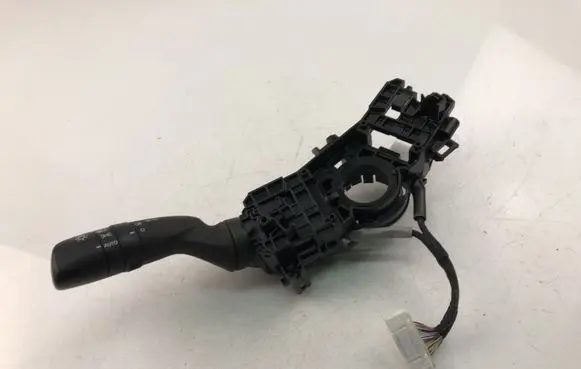 Toyota Yaris Wiper turn signal indicator stalk/switch 02D5017J911