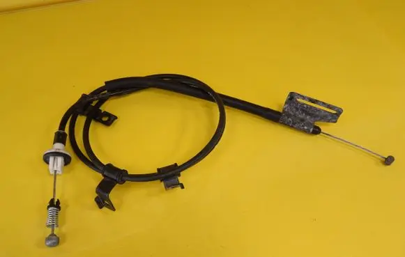 KIA Carens II Throttle cable 1D9007J23 1D900-7J23