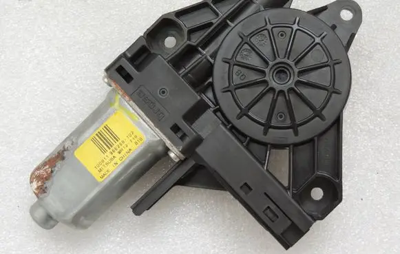 Volvo V60 Front door window regulator motor 31253061