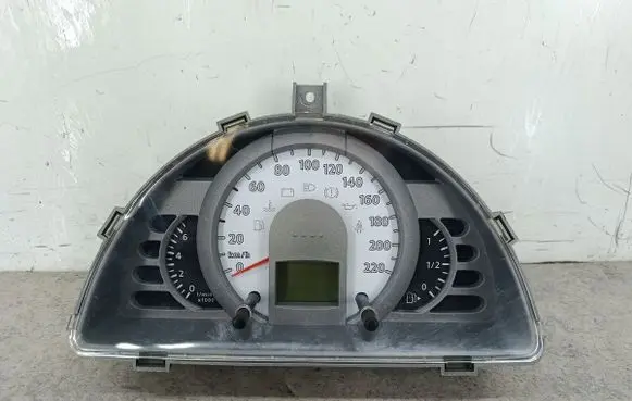 Volkswagen Fox Speedometer (instrument cluster) 