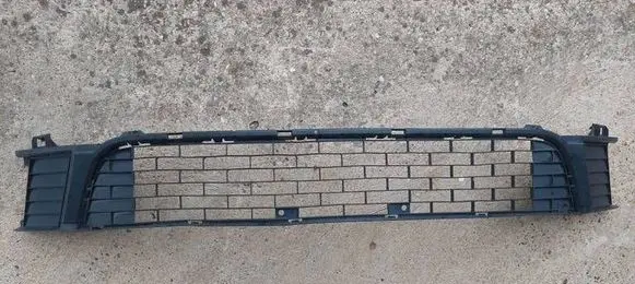 Honda Accord Front bumper lower grill 71102TL0G0