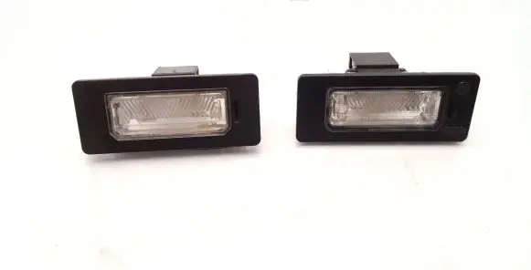 Audi A4 S4 B8 8K Number plate light 8T0943021