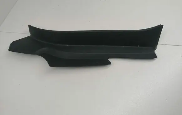 Lexus IS 220D-250-350 Rear/tail light trim molding 6444953010