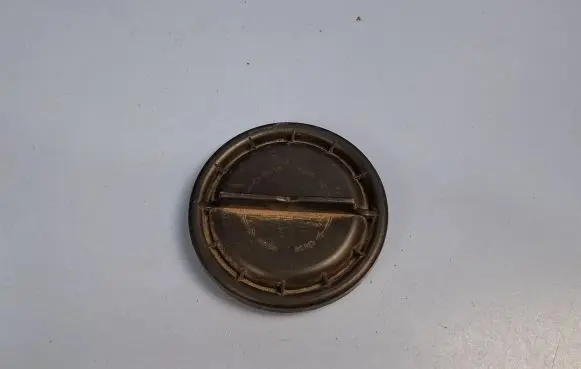 Headlight/headlamp dust cover
