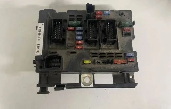 Peugeot 307 Fuse box set 9650664080 44513490