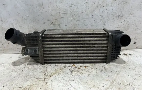 Peugeot 508 Intercooler radiator 9683009680