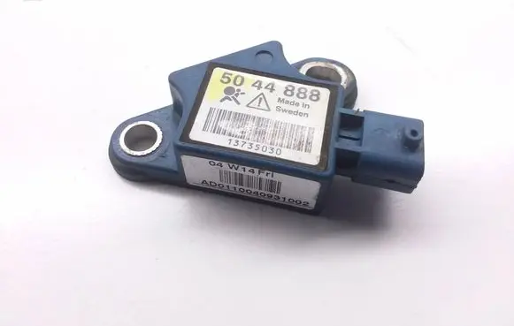 Saab 95 - 96 Airbag deployment crash/impact sensor 5044888 220428701
