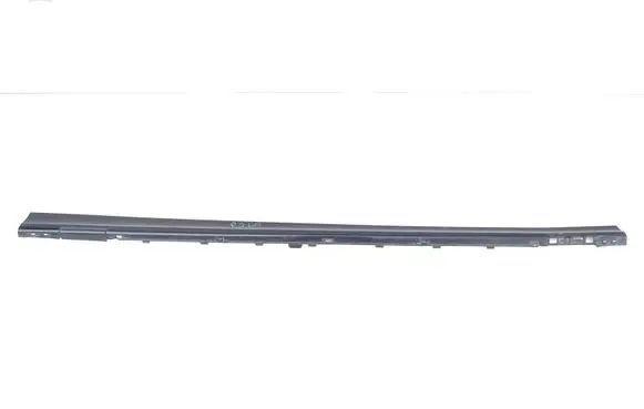 Front sill trim cover