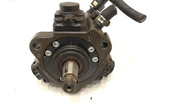 Alfa Romeo 159 Fuel injection high pressure pump 0445010150