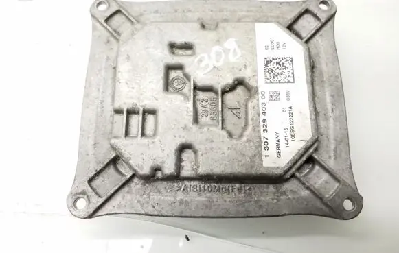 Peugeot 308 Headlight ballast module Xenon 130732940300 1307329403