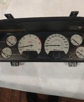Jeep Grand Cherokee (WJ) Speedometer (instrument cluster)