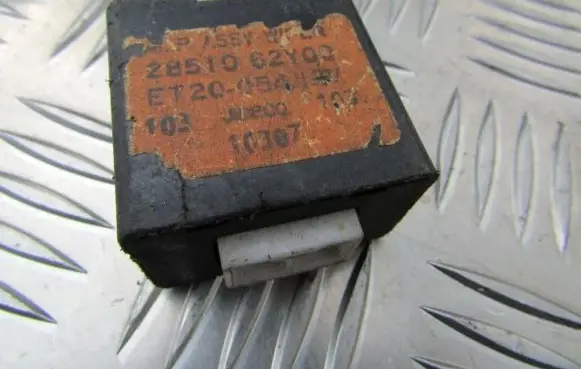 Nissan Sunny Other relay 2851062Y00