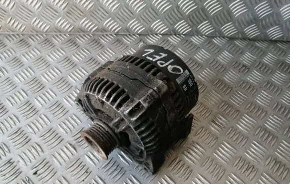 Opel Vectra B Generator/alternator 90506202 0123500008