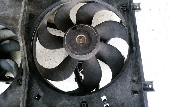 Audi A3 S3 8L Radiator cooling fan shroud 881061860