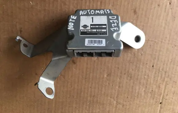 Nissan Note (E11) Gearbox control unit/module 31036BH00A