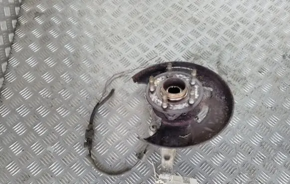 Opel Insignia A Front wheel hub spindle knuckle