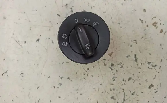Skoda Octavia Mk2 (1Z) Light switch 1Z0941431C