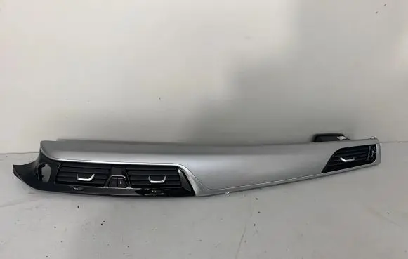 BMW 6 G32 Gran Turismo Dashboard glove box trim 9329515