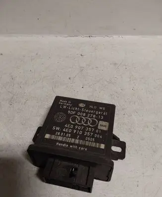 Audi A8 S8 D3 4E Light module LCM 4E0907357 910357004 5DF00827813