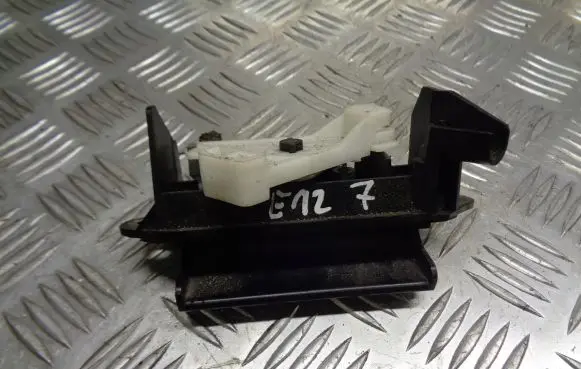 Toyota Corolla E120 E130 Tailgate opening switch 
