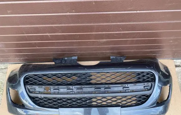 Peugeot 107 Front bumper 521190H090
