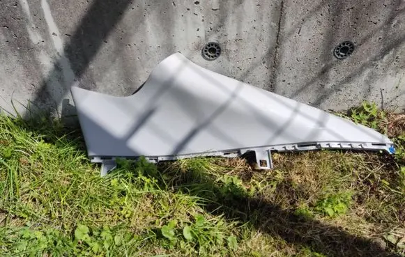 Hyundai Ioniq (C) pillar trim 85860G2001
