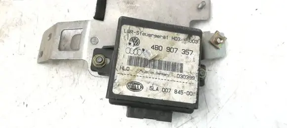 Volkswagen PASSAT B5 Light module LCM 4B0907357 030399 5LA00784500