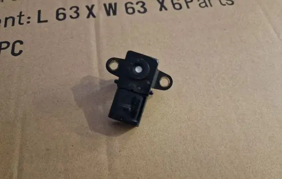 BMW 5 E60 E61 Air pressure sensor 7542623