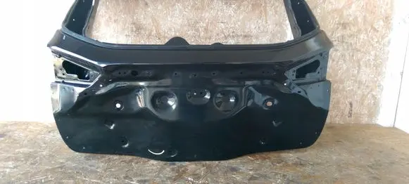 Ford Mondeo Mk III Tailgate/trunk/boot lid YAGDADGA213456
