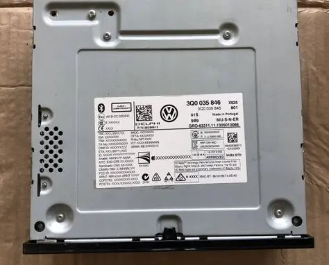 Volkswagen PASSAT B8 Radio/CD/DVD/GPS head unit 3Q0035846