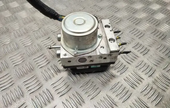 Infiniti Q50 ABS Pump TD8405 MAAN4X100294 4X100294